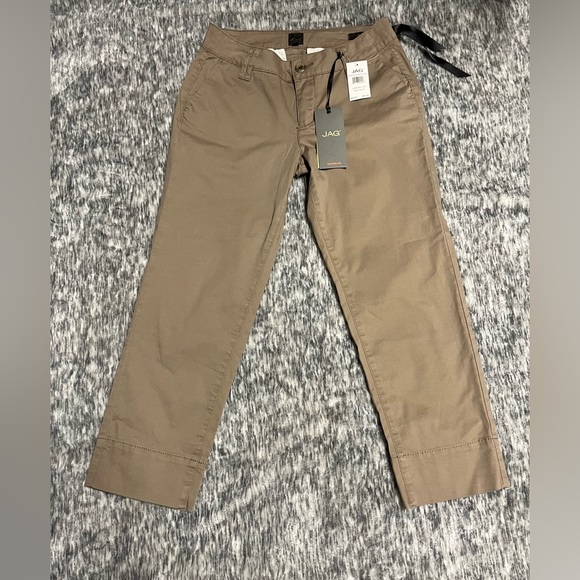 Jag Jeans Pants - NWT JAG Maitland Slim Crop pants size 4